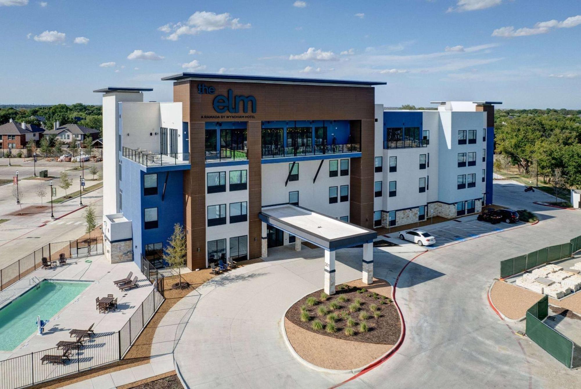 The Elm, A Ramada By Wyndham Hotel Little Elm Exterior photo