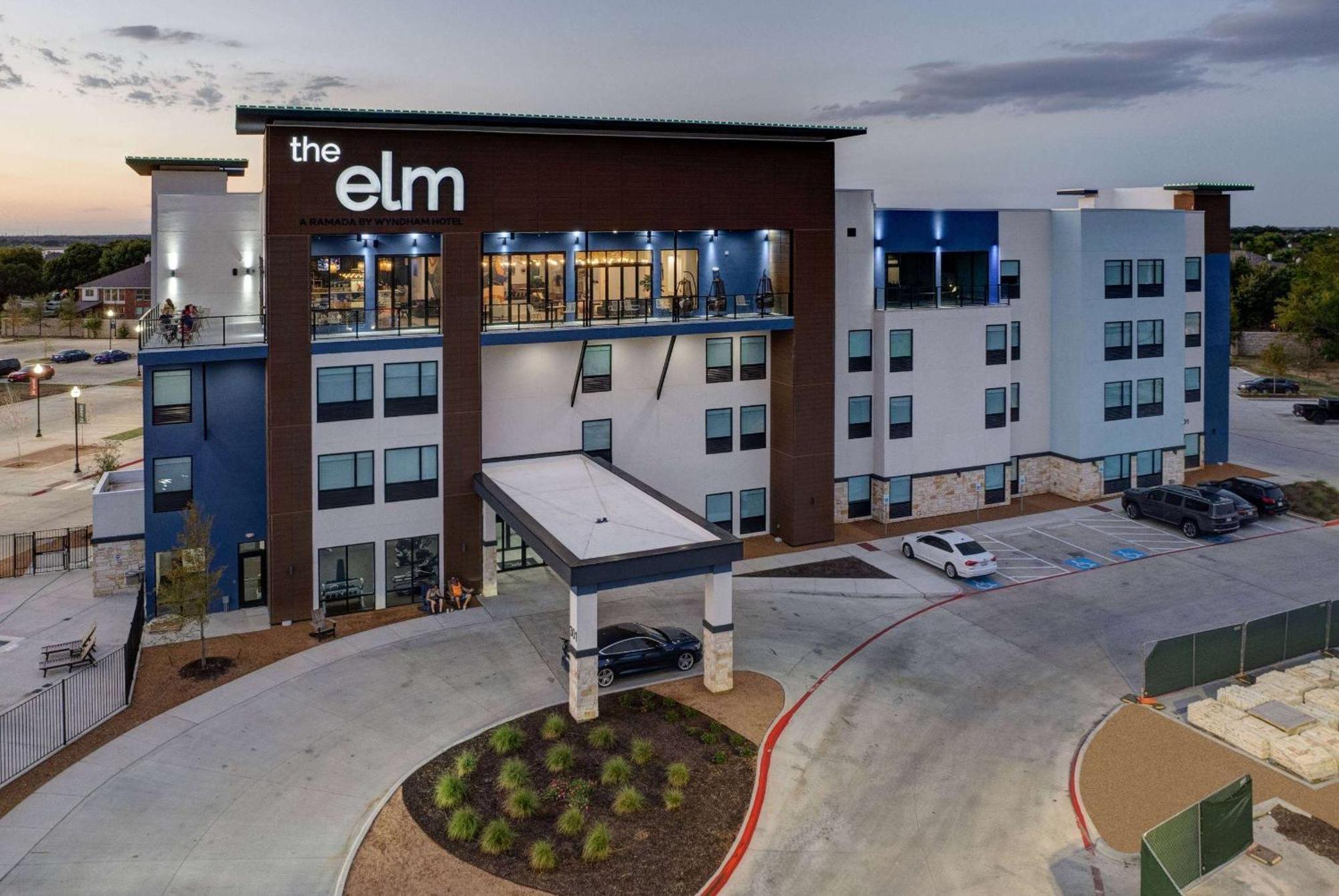 The Elm, A Ramada By Wyndham Hotel Little Elm Exterior photo